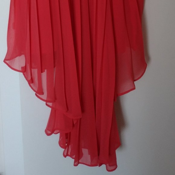 Suzi Chin - Picture 9 of 15